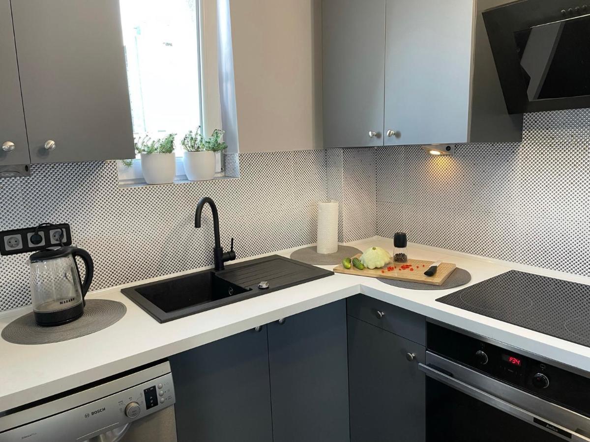 Grey Gucci Apartment City Center Warszawa Eksteriør bilde