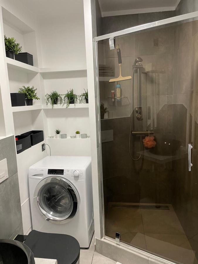 Grey Gucci Apartment City Center Warszawa Eksteriør bilde