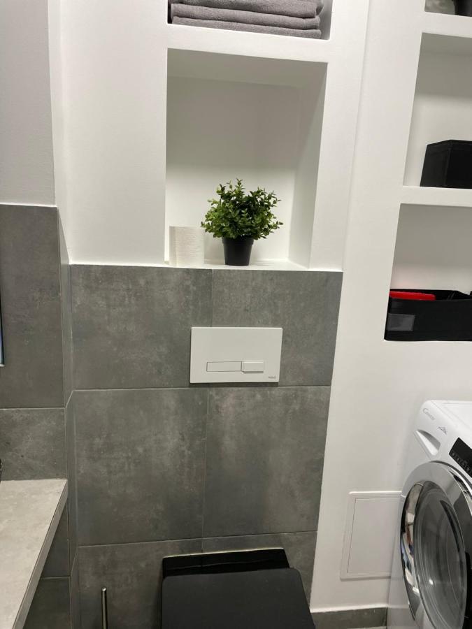Grey Gucci Apartment City Center Warszawa Eksteriør bilde