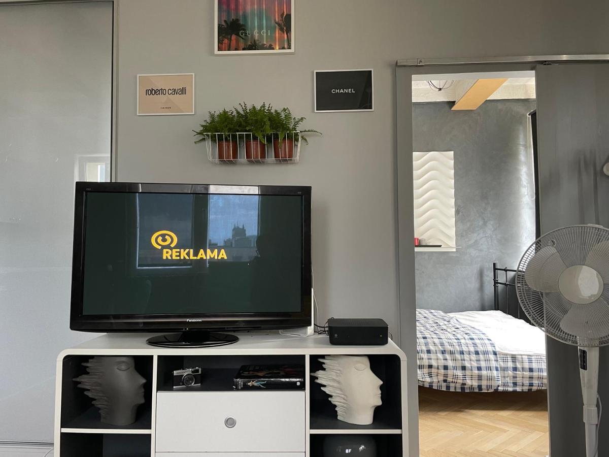 Grey Gucci Apartment City Center Warszawa Eksteriør bilde
